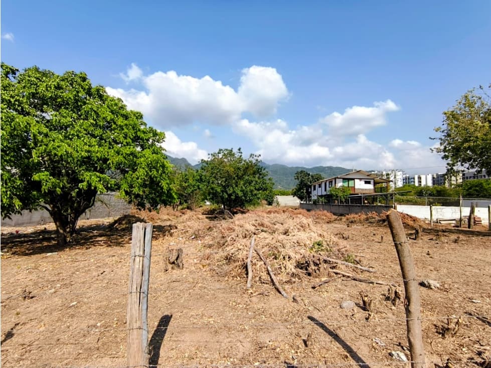 VENTA LOTE COMERCIAL BELLO HORIZONTE - E.R — foto 2