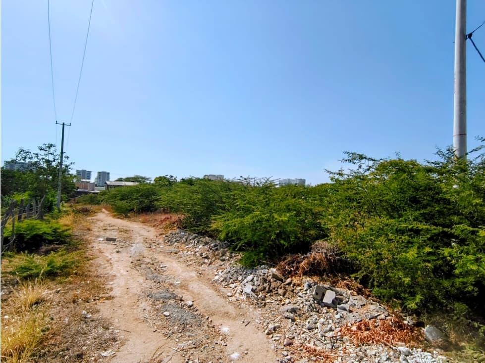 VENTA LOTE COMERCIAL BELLO HORIZONTE - E.R — foto 3