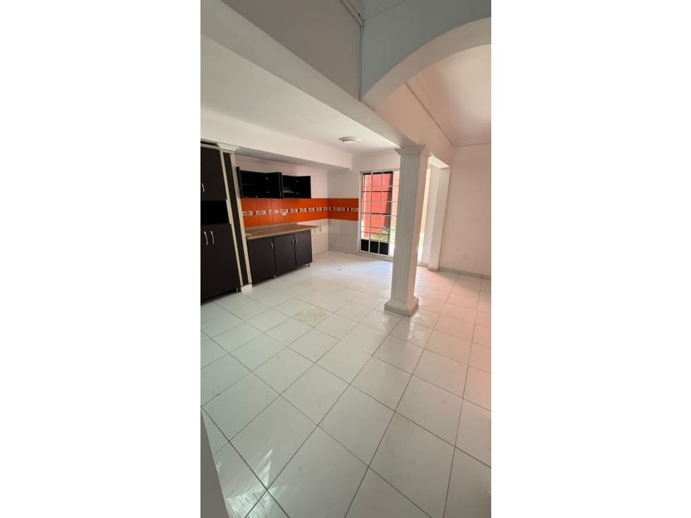 VENTA CASA ALAMEDA LA VICTORIA — foto 1