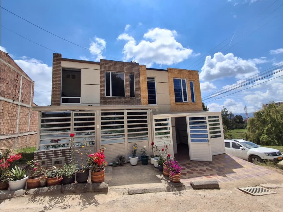 VENTA DE CASA EN BALCONES DE DON ESPIRITU — foto 1
