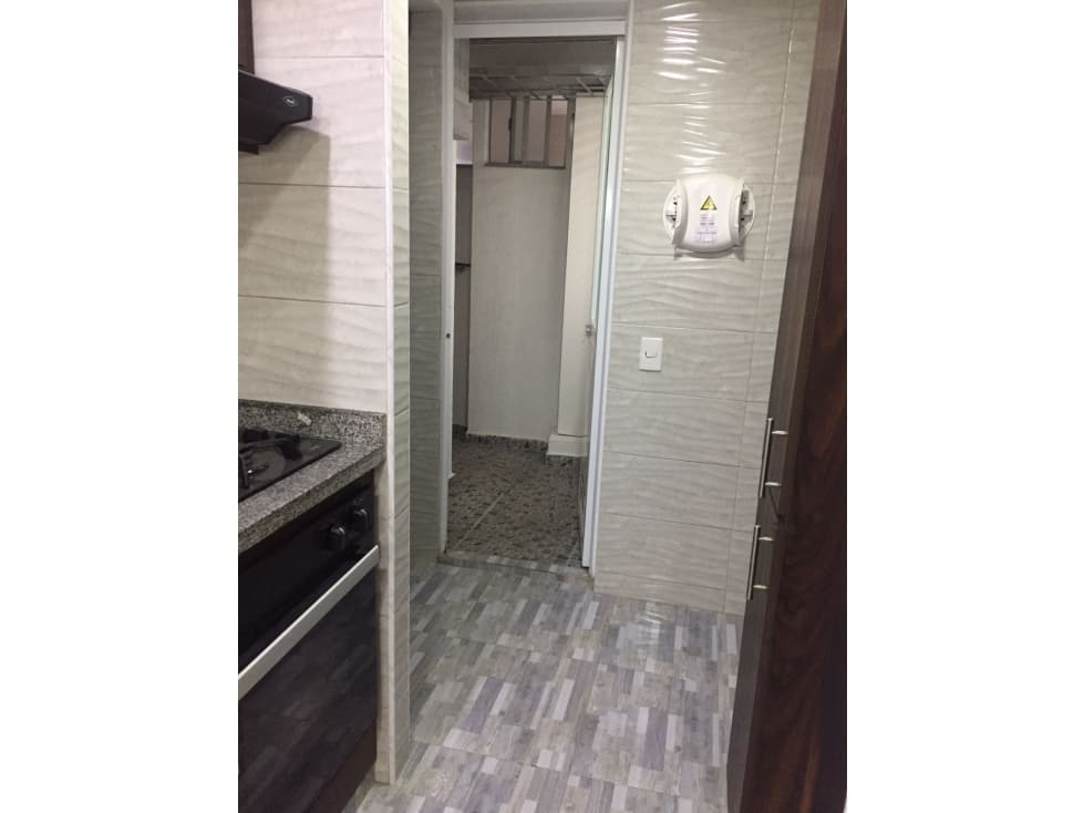 SE VENDE APARTAMENTO EN MADRID — foto 4