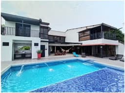 VENTA CABAÑA AMOBLADA CON PISCINA CERCA DEL RIO, BONDA STA MTA - J.V