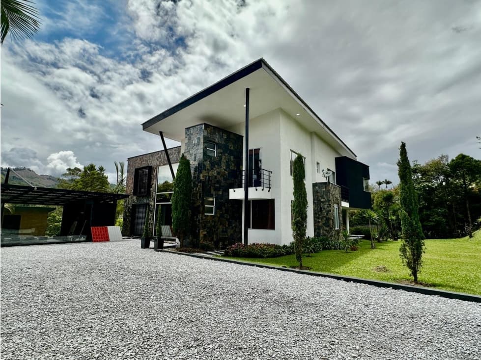 Casa Para La Venta En El Retiro Antioquia — foto 3