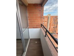 VENTA APARTAMENTO MADRID CONJUNTO VENTURA