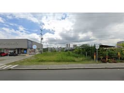 SE RENTA LOTE URBANO AVENIDA CENTENARIO ARMENIA 360