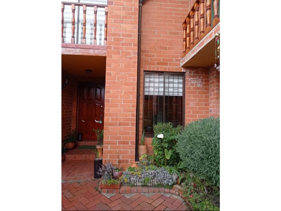 VENTA DE CASA EN CHIA AV CHILACOS — foto 1