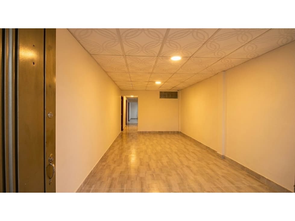 ¡GRAN OPORTUNIDAD DE INVERSION! CASA ESQUINERA CON LOCAL EN VENTA. — foto 5