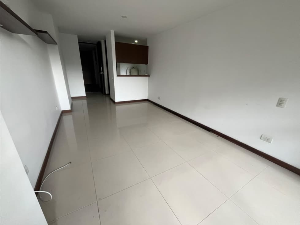 ARRIENDO APARTAMENTO ENVIGADO LA INMACULADA — foto 1