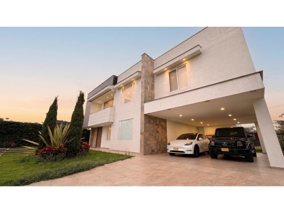 Hermosa Casa en Venta en Pance — foto 2