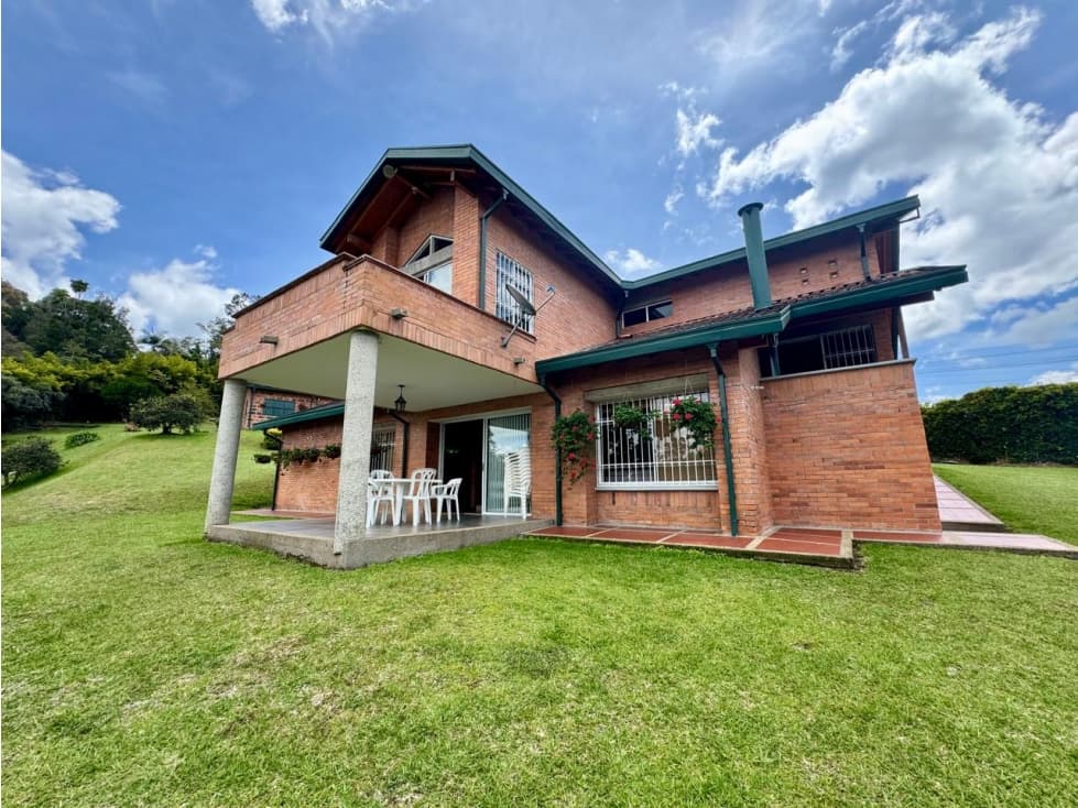 FINCA EN VRDA CABECERAS LLANOGRANDE — foto 3