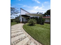 VENTA DE CASA DE LUJO EN CONDOMINIO LAS MERCEDES JAMUNDÍ VALLE