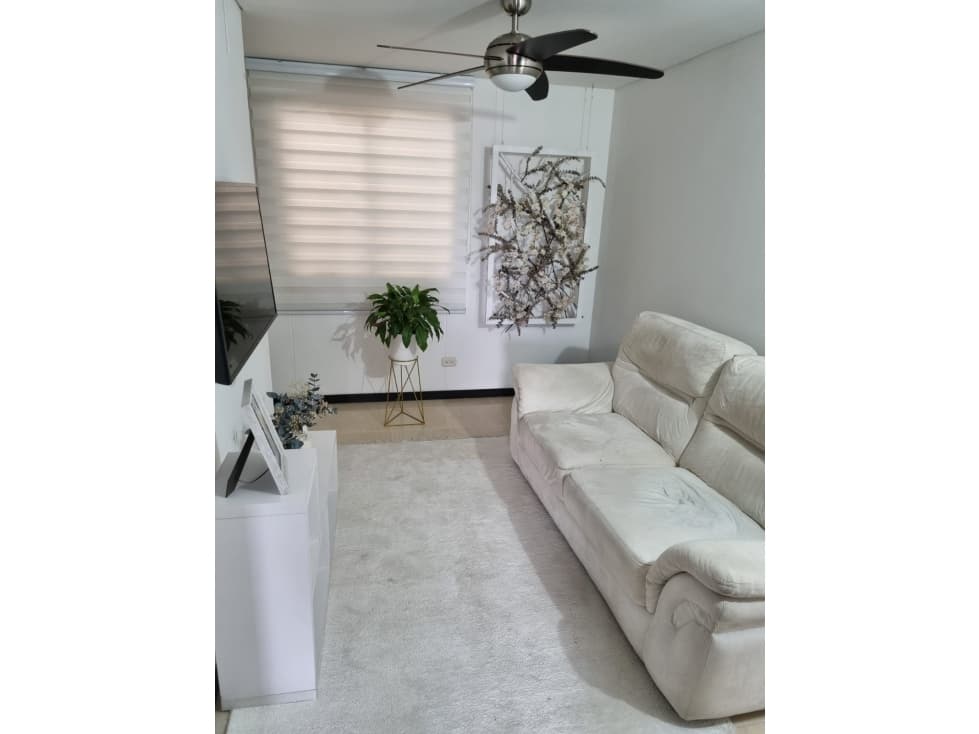 VENTA DE APARTAMENTO EN BOCHALEMA PISO 8 SUR DE CALI — foto 2