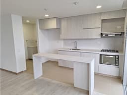 Venta de apartamento en unidad residencial en Suramérica, Itaguí