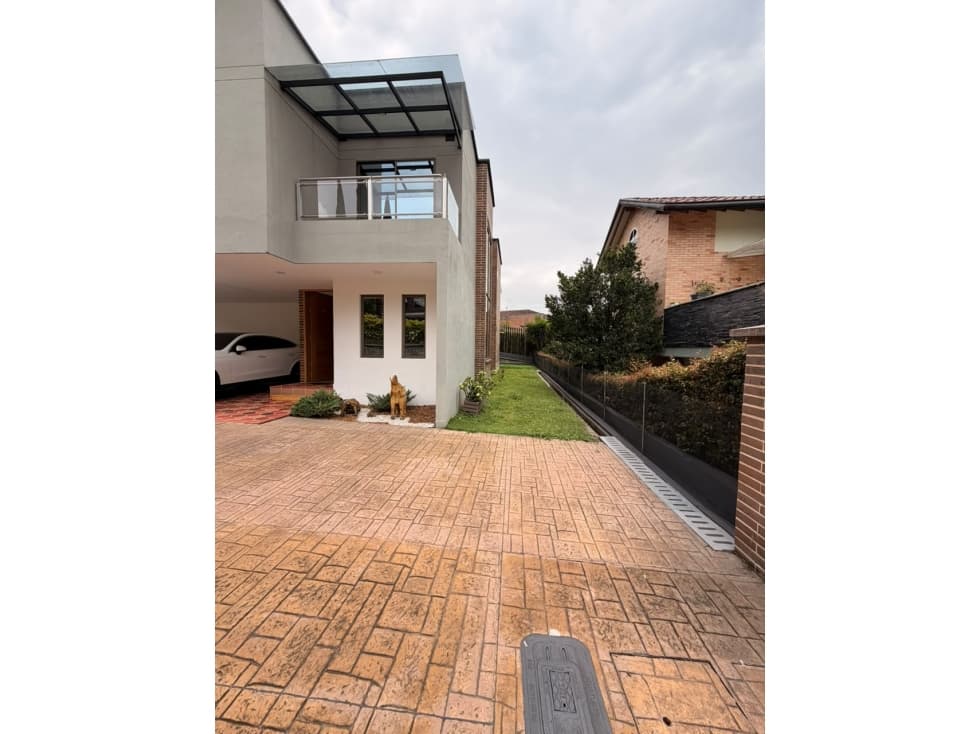Venta de Casa en La Estrella - Colegio Isolda — foto 2