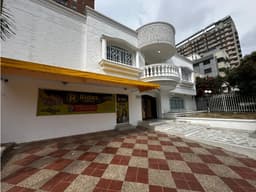 EN VENTA DE OPPORTUNIDAD CASA BR VILLASANTOS