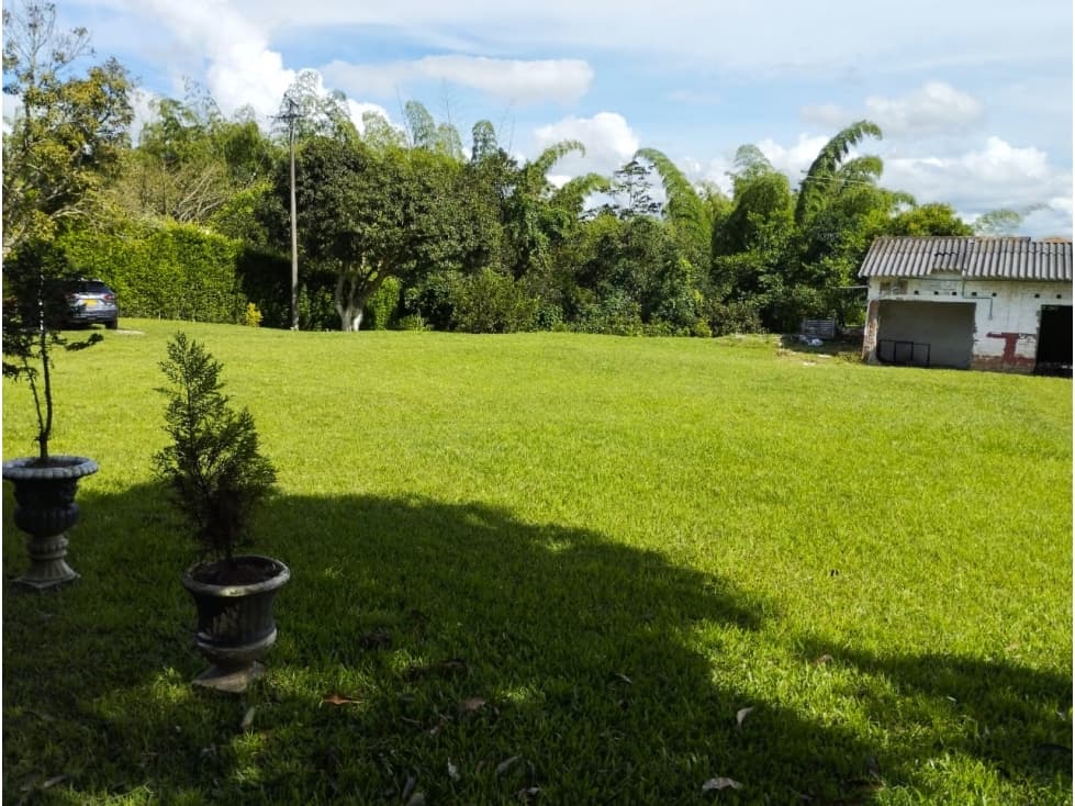 CASA PARA REMODELAR EN CONJUNTO CON ÁREA 2159 MTS.3683 — foto 2