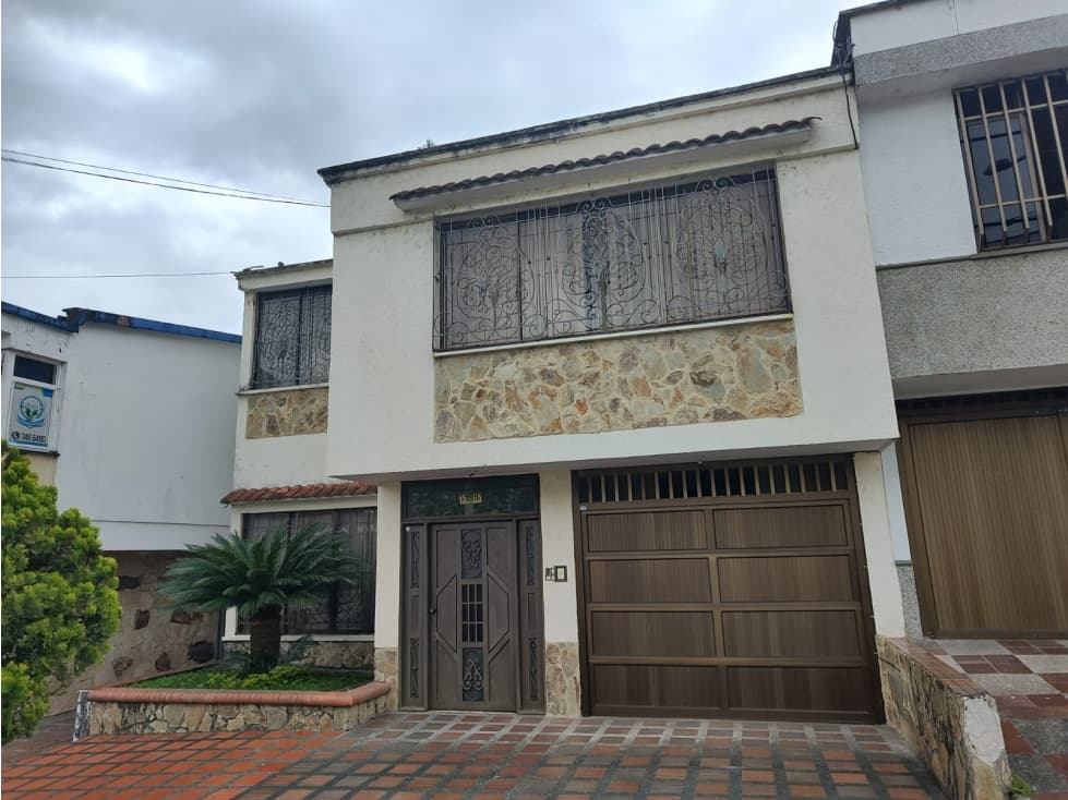 VENTA DE CASA EN EL NORTE DE LA CIUDAD — foto 3
