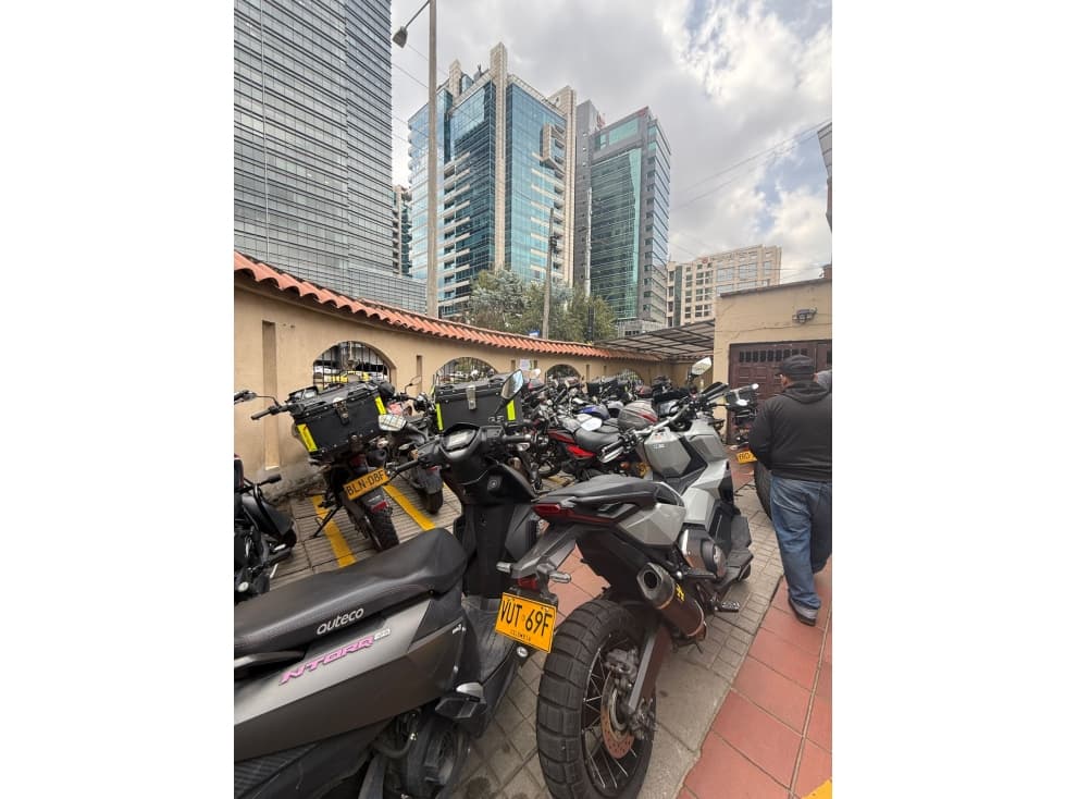 VENTA CASA ESQUINERA USO COMERCIAL SANTA BARBARA — foto 4
