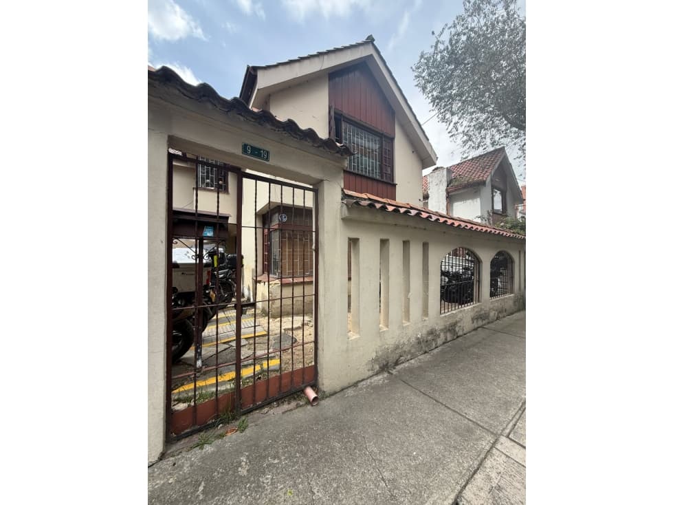 VENTA CASA ESQUINERA USO COMERCIAL SANTA BARBARA — foto 2