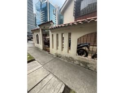 VENTA CASA ESQUINERA USO COMERCIAL SANTA BARBARA