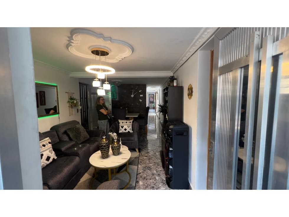 CASA EN VENTA ITAGUI SAN GABRIEL 2 PISO EN EDIFICIO PH — foto 5