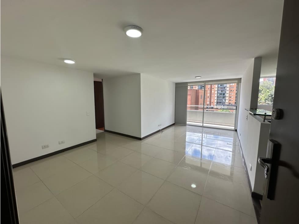 Venta de apartamento en Envigado, sector Cumbres — foto 6
