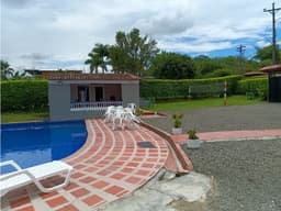 Finca en venta - Pereira - Sector Combia