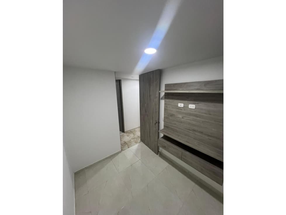 SE VENDE APTO SECTOR FRAILES - VIA DOSQUEBRADAS — foto 5
