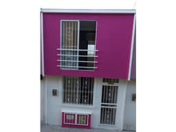 VENDO CASA EN ALTAVISTA - PEREIRA