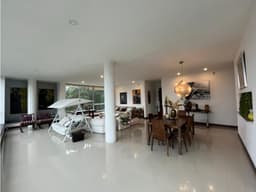 Casa campestre en venta, sector Palmas parte baja, Medellin