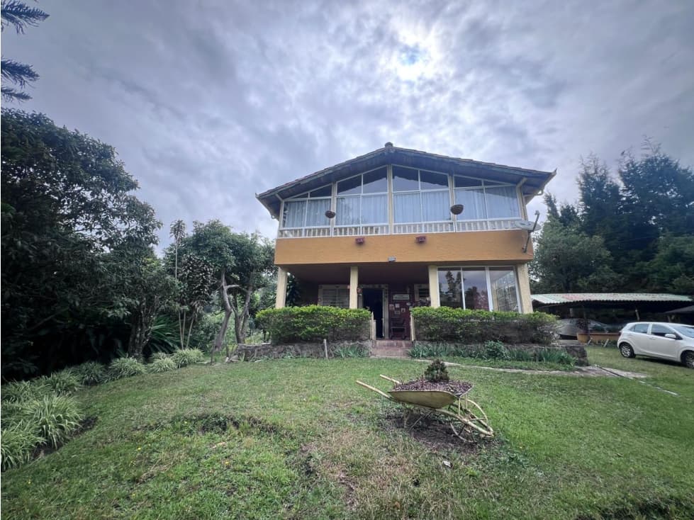 Casa campestre en venta, vereda Montañez, Guarne — foto 1
