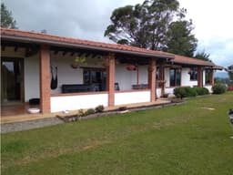 Casa en Venta, sector Cascajo Abajo, Rionegro