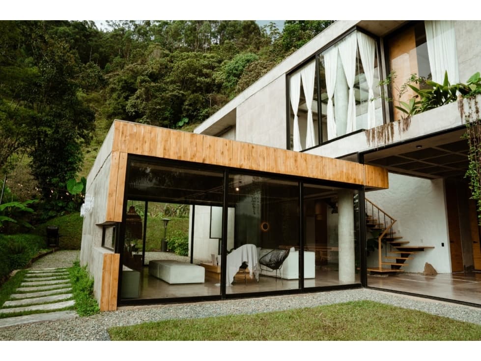 Casa Campestre Sector el Salado en Envigado — foto 3