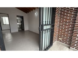 Casa esquinera en venta sector San Marco, La Ceja