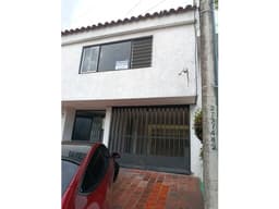 HERMOSA CASA PARA VENTA TERRAZAS BUCARAMANGA