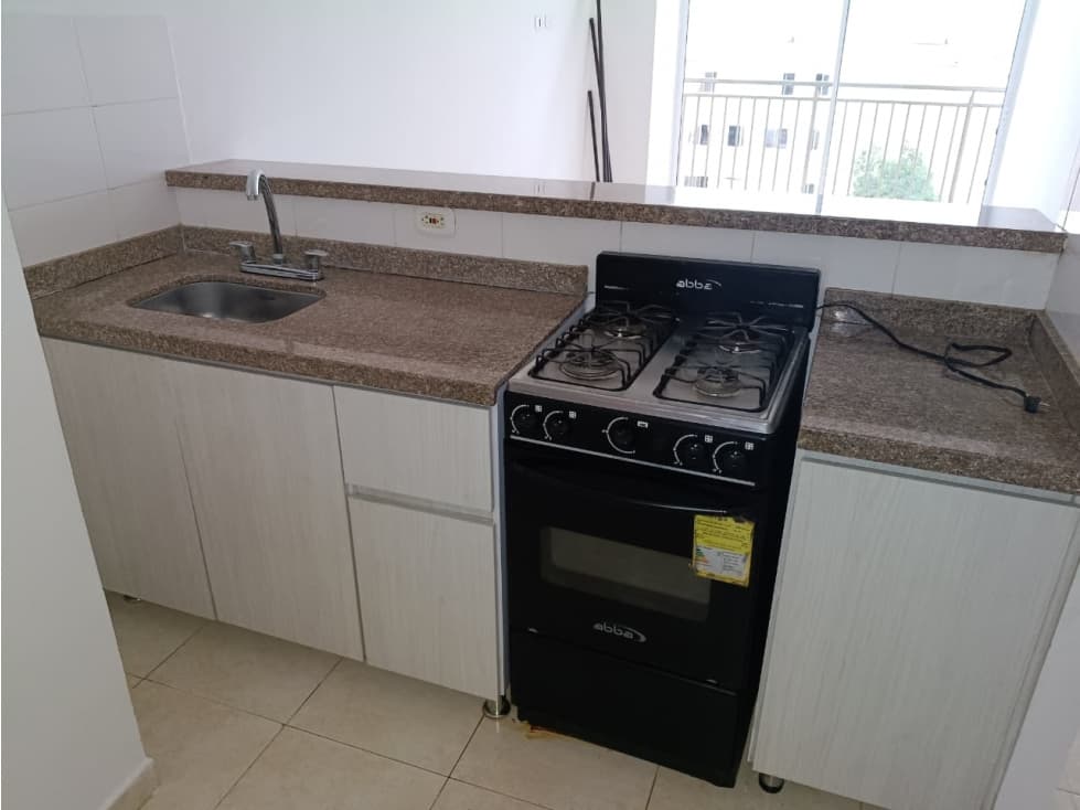 HERMOSO APARTAMENTO PARA ARRIENDO - COMUNEROS — foto 2