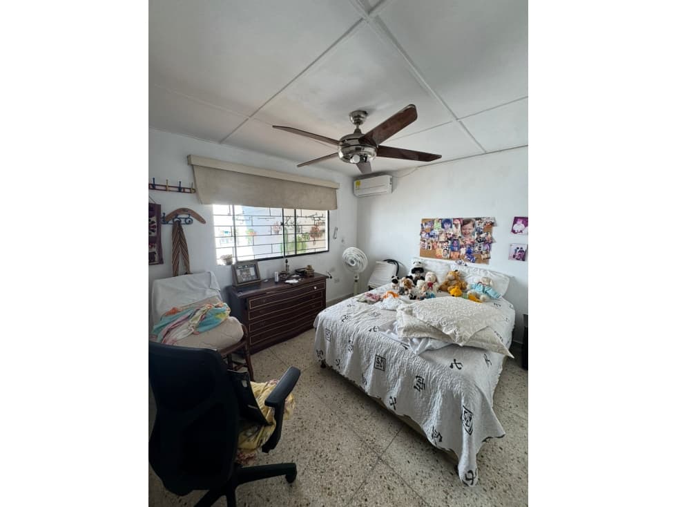 CASA INDEPENDIENTE DE UN PISO EN TABOR — foto 4