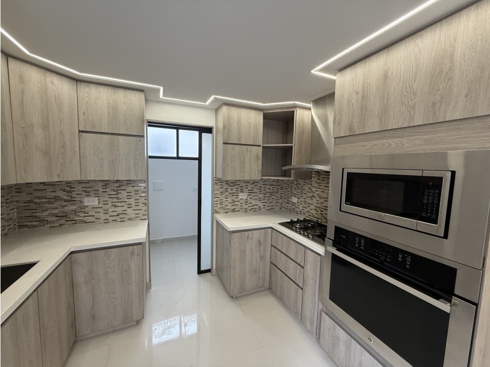 VENTA APARTAMENTO ENVIGADO, MESA — foto 2