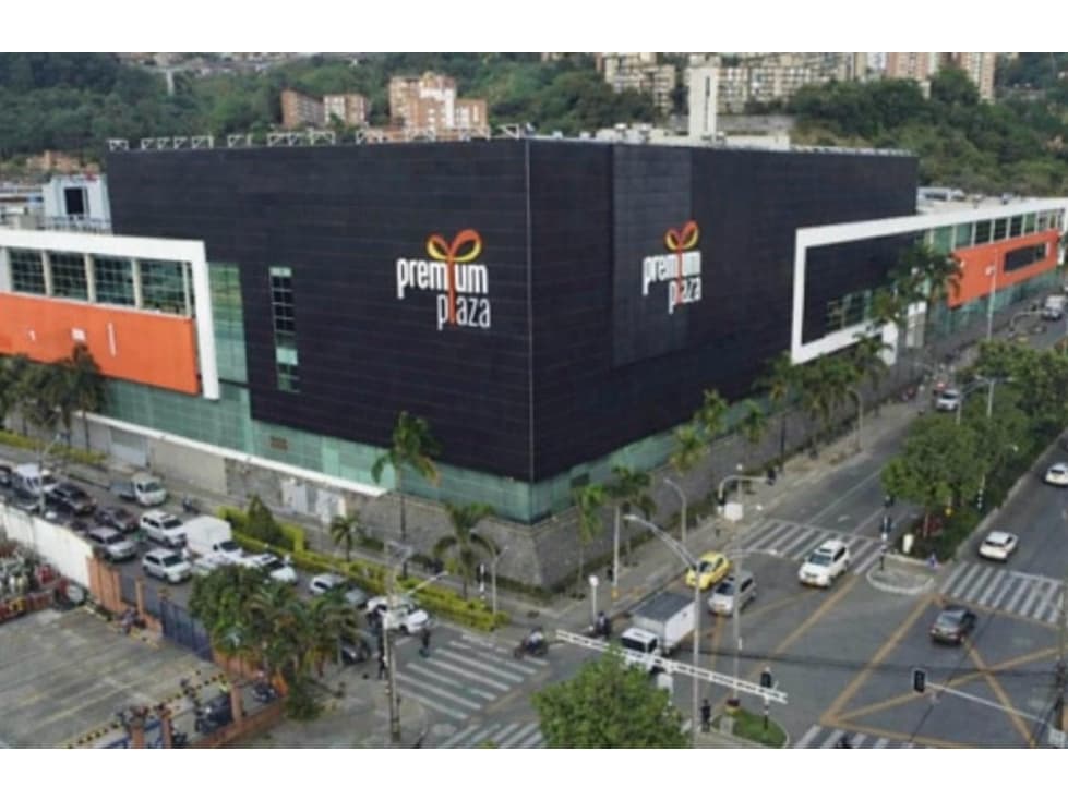 LOCAL COMERCIAL (ZONA DE COMIDAS) — foto 5