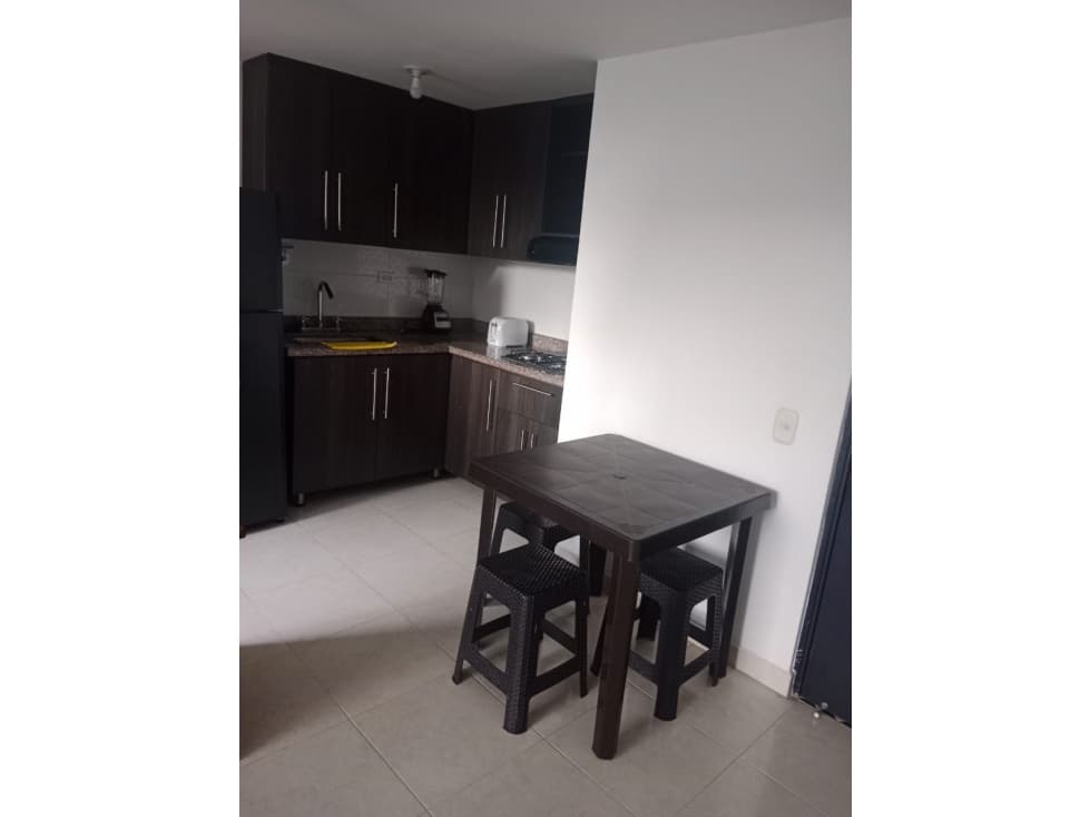 APARTAMENTO EN VENTA - LA RAYA - LA ESTRELLA — foto 2