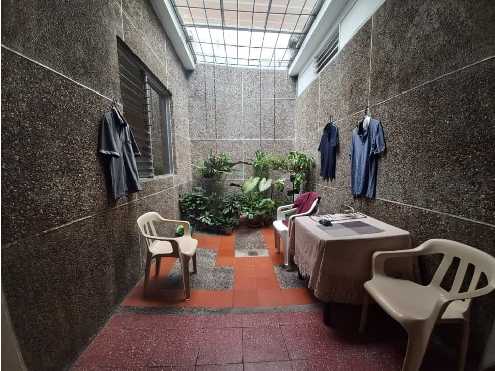 CASA PRIMER PISO EN VENTA SECTOR FLORESTA — foto 6