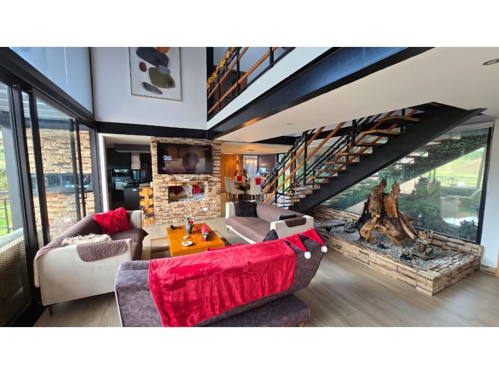 Espectacular Casa Campestre en Venta Envigado - L. Escobero. — foto 4