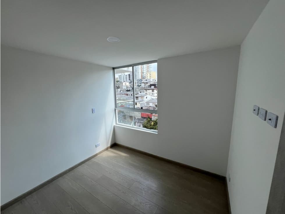 APARTAMENTO PENTHOUSE EN VENTA LA LEONORA — foto 3