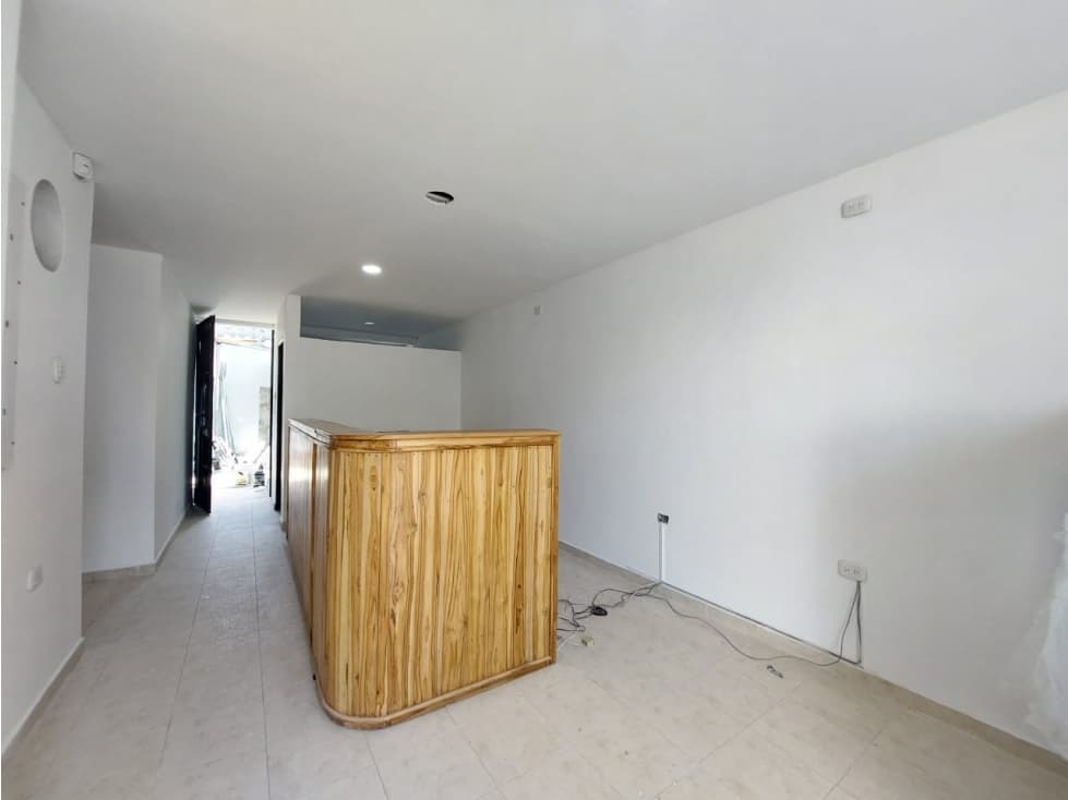 ARRIENDA CASA PARA USO COMERCIAL CERCA A ALAMEDAS — foto 4