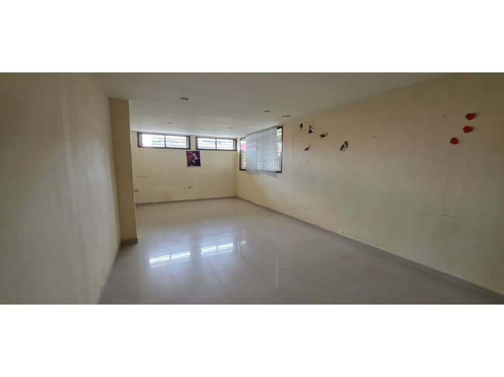 CASA AMPLIA EN ARRIENDO B/ LA GRANJA — foto 2