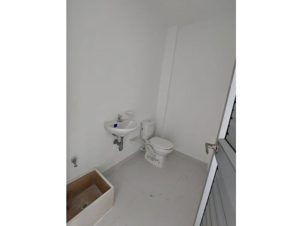 LOCAL COMERCIAL EN ARRIENDO - EN EL CENTRO — foto 5