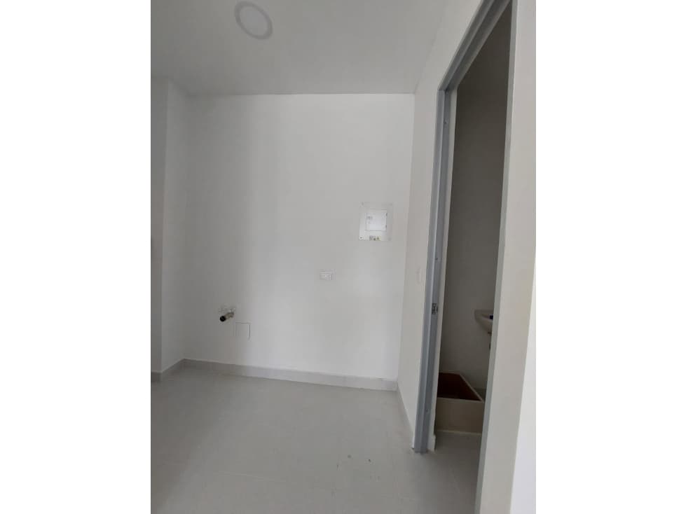 LOCAL COMERCIAL EN ARRIENDO - EN EL CENTRO — foto 6