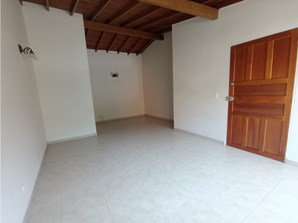 CASA CALASANZ CERCA REFUGIO SANTA ANA — foto 3
