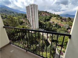 APARTAMENTO LA ESTRELLA CERCA COLEGIO CANADIENSE