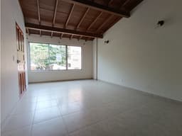 CASA CALASANZ CERCA REFUGIO SANTA ANA